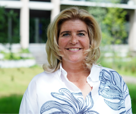 Pasfoto van Miriam van Moll